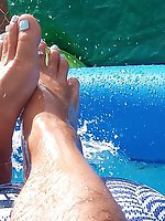 Hydromassage of the feet